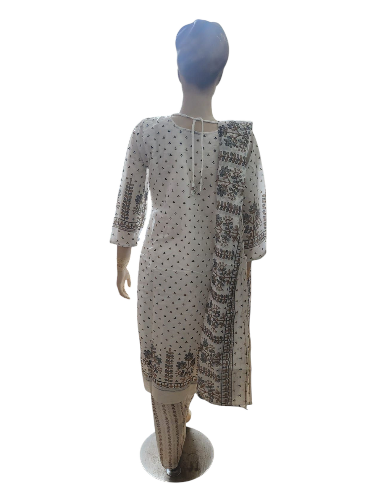 White & Gold Salwar Kameez